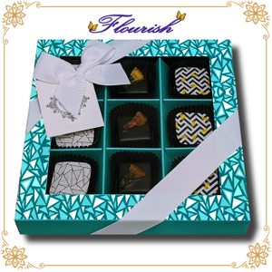 Refined Coated Paper Assorted Chocolate Display Box with Silky Ribbon